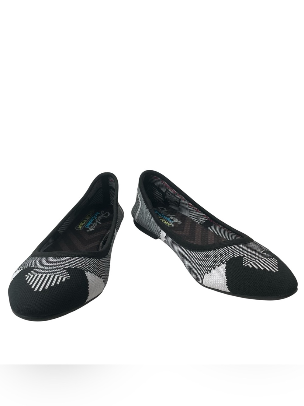 Skechers Womens Size 8 EUR 38 Cleo Wham Slip On Ballet Flats 48487TX Black White